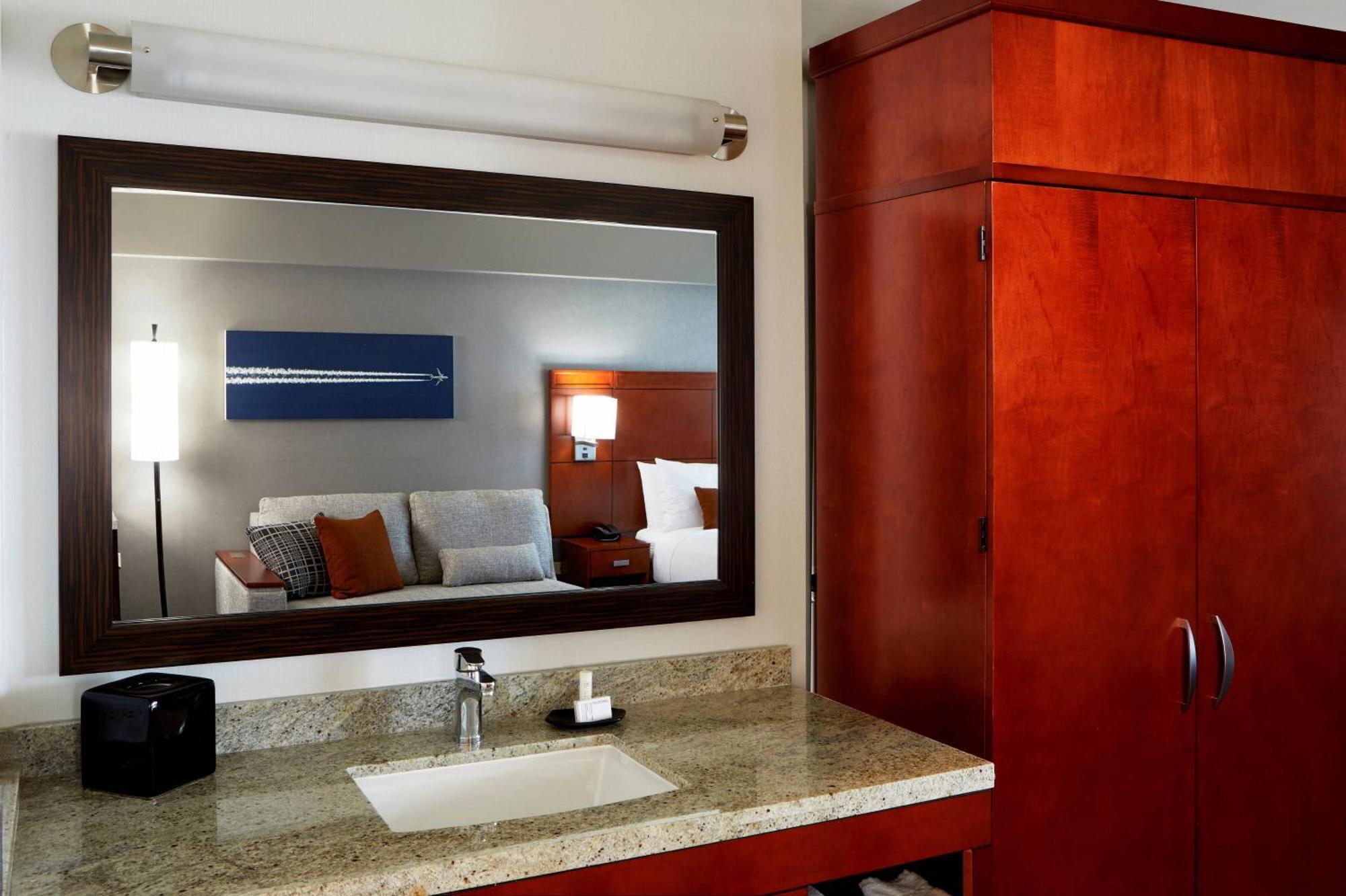 Courtyard By Marriott Los Angeles Lax / Century Boulevard Εξωτερικό φωτογραφία
